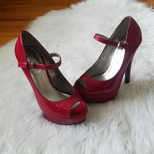 Guess Red Peeptoe WGCLANCY Heels